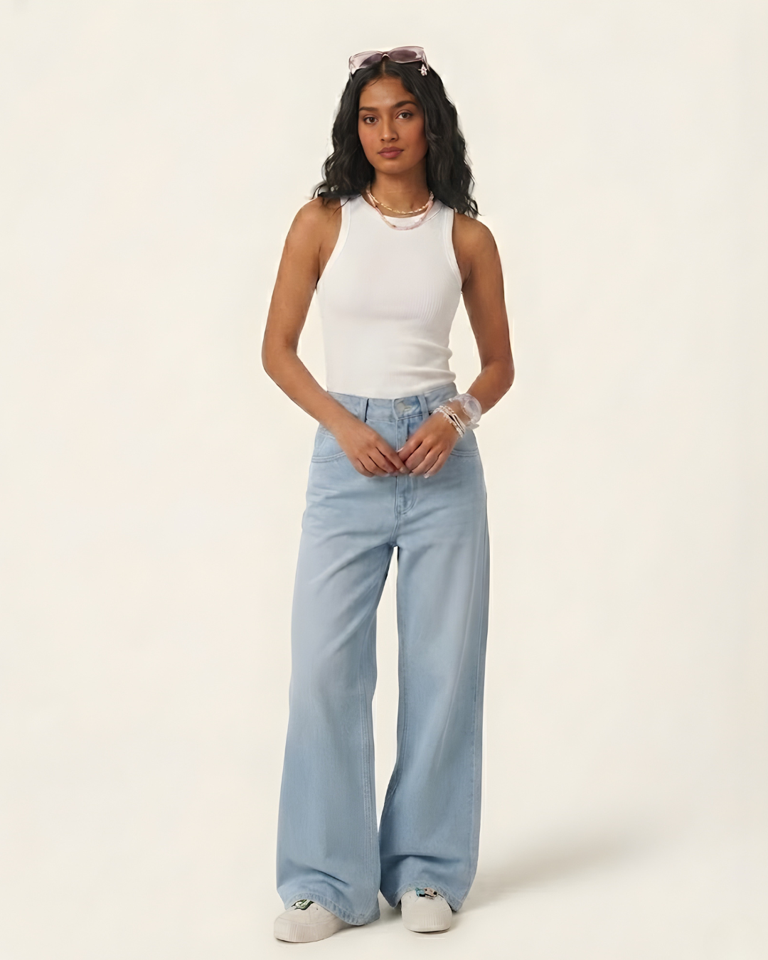 Caudra High-Waisted Light Blue Wide-Leg Jeans.