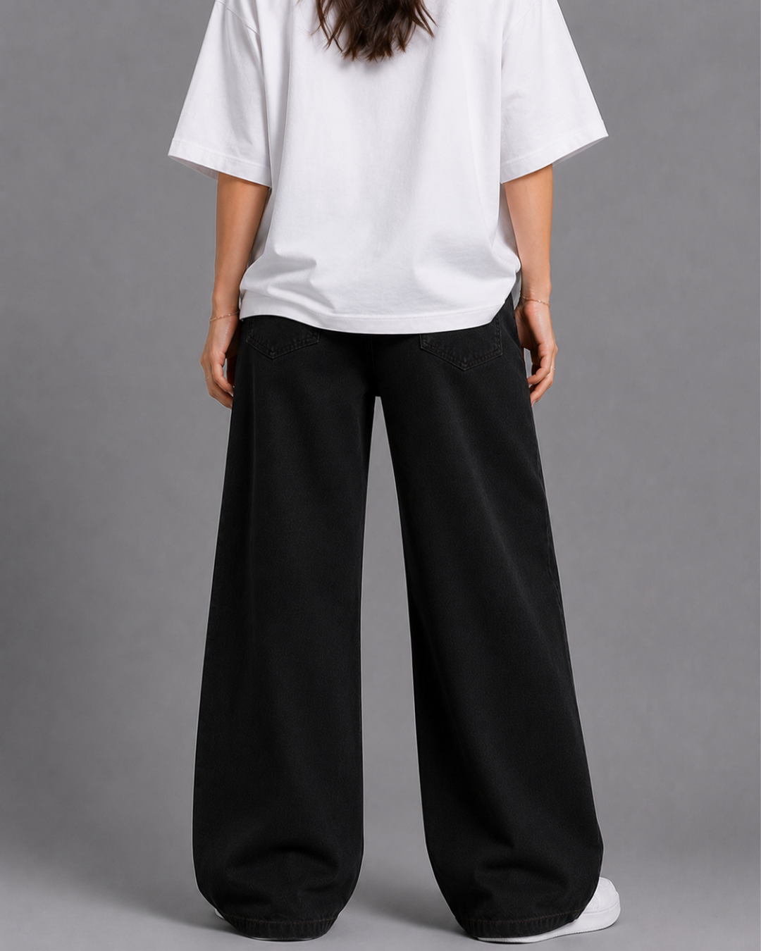 Caudra Black High-Waist Wide-Leg Jeans.