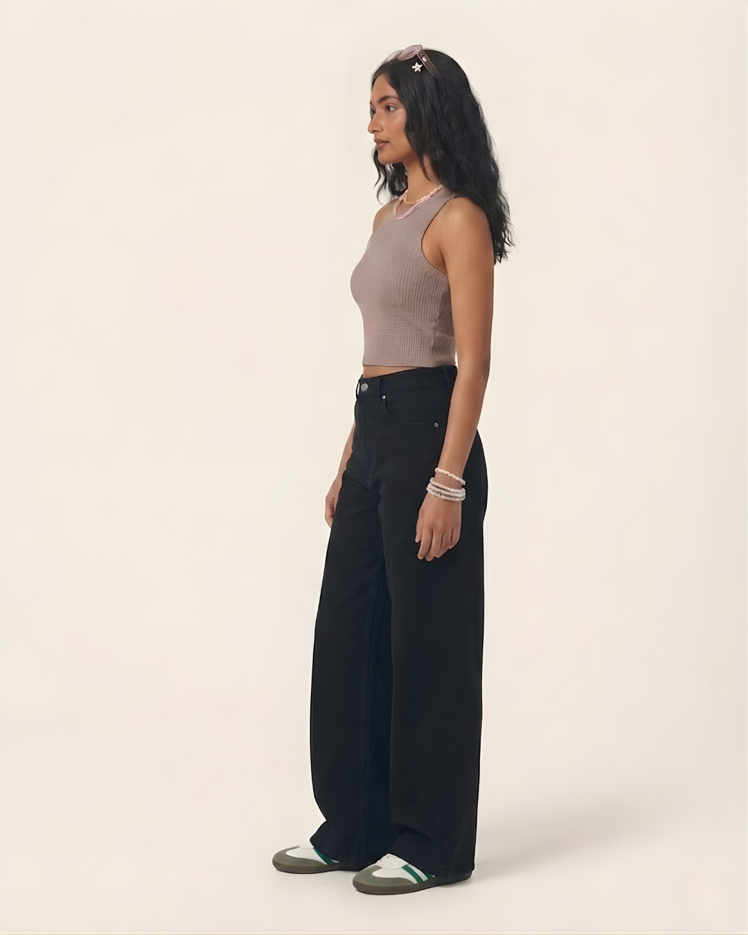 Caudra Black High-Waist Wide-Leg Jeans.