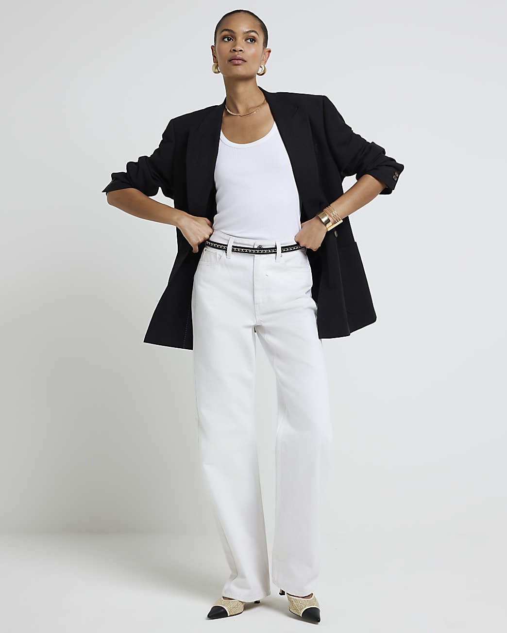 Caudra White High-Waist Loose Straight Jeans.